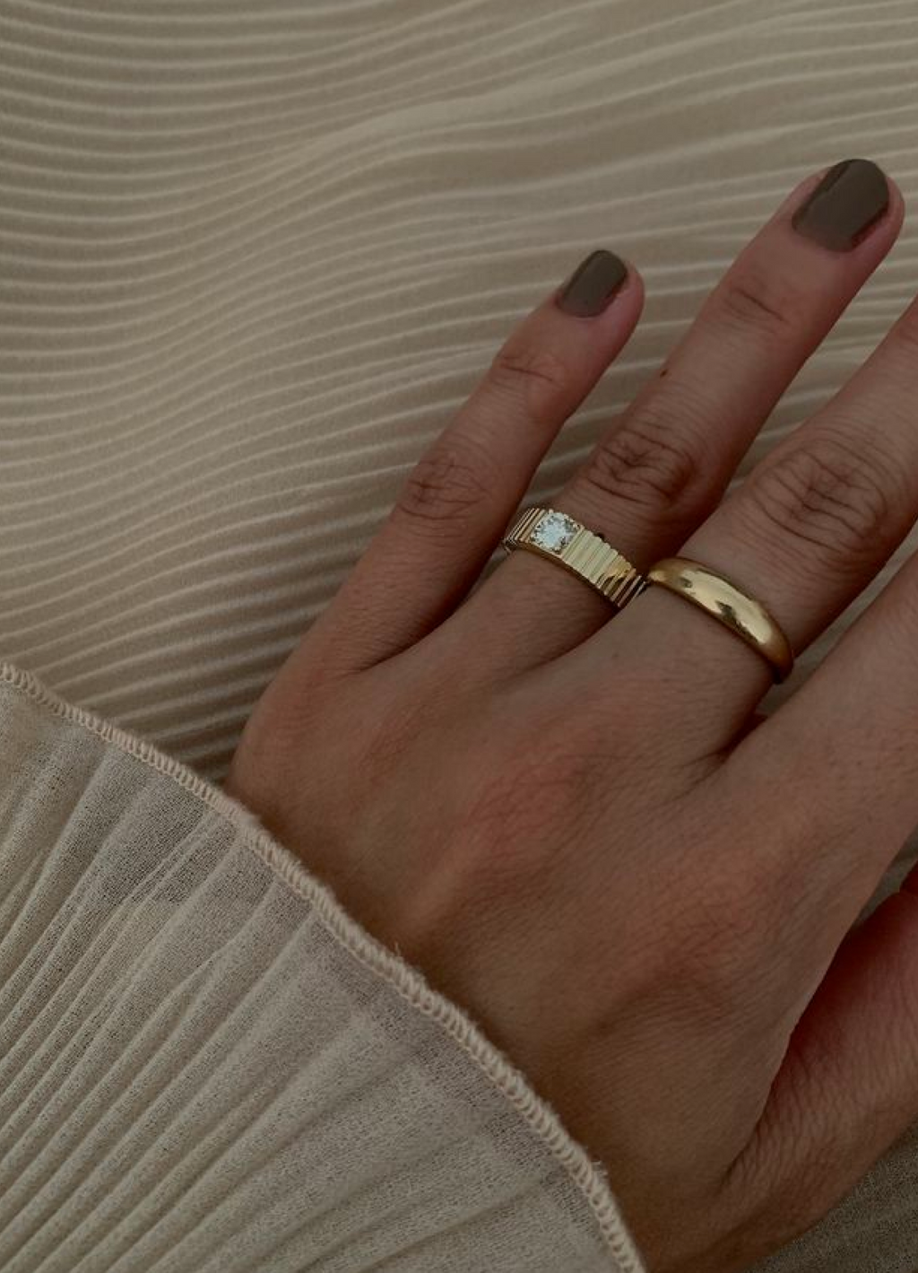 alt text for the secondary